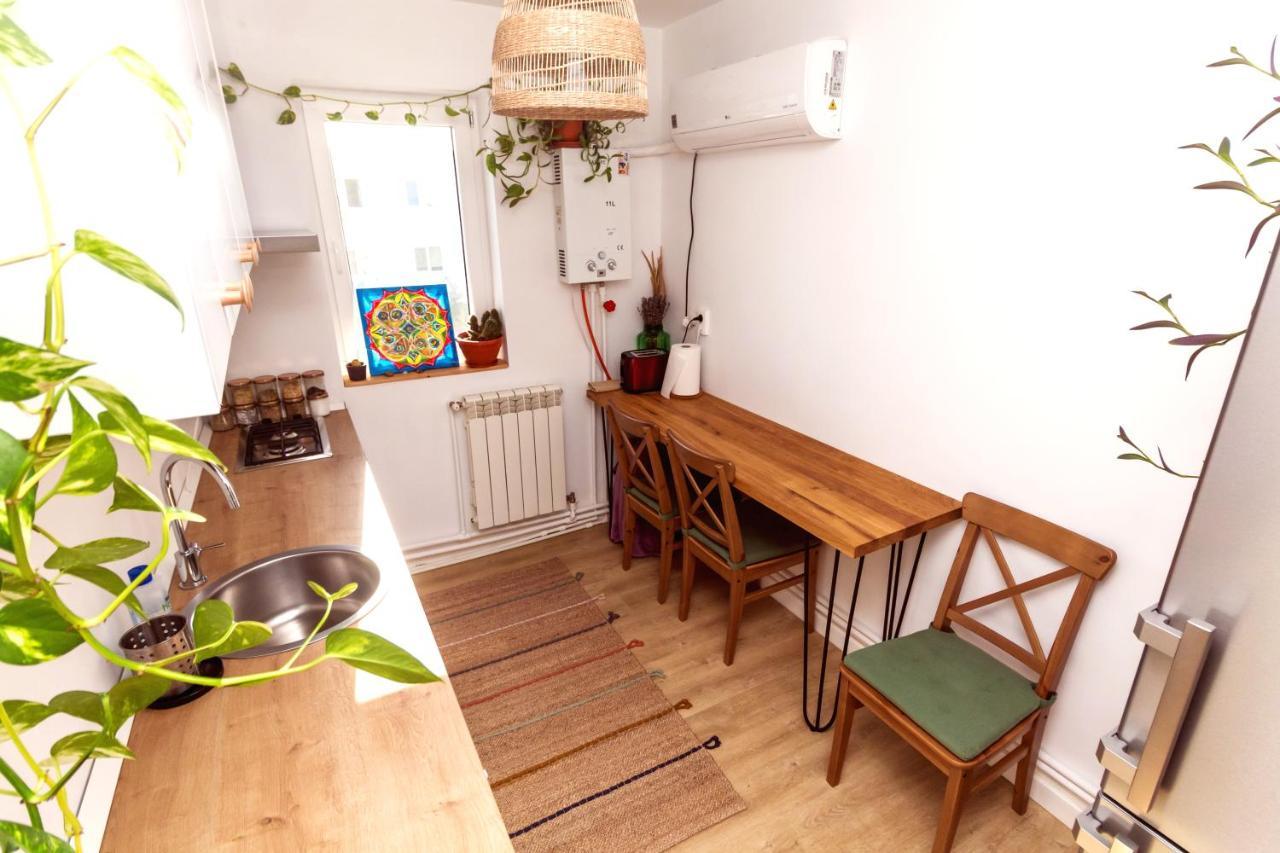 Apartamentul Cu Plante Etaj 4 Mangalia Extérieur photo